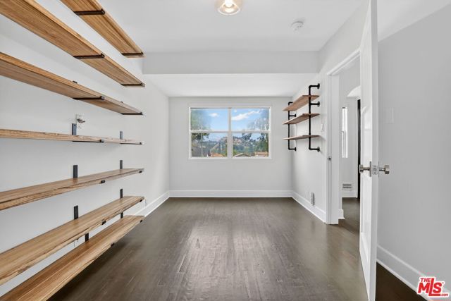 408 Kendall Avenue, Los Angeles, CA 90042