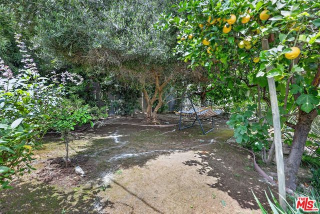 408 Kendall Avenue, Los Angeles, CA 90042