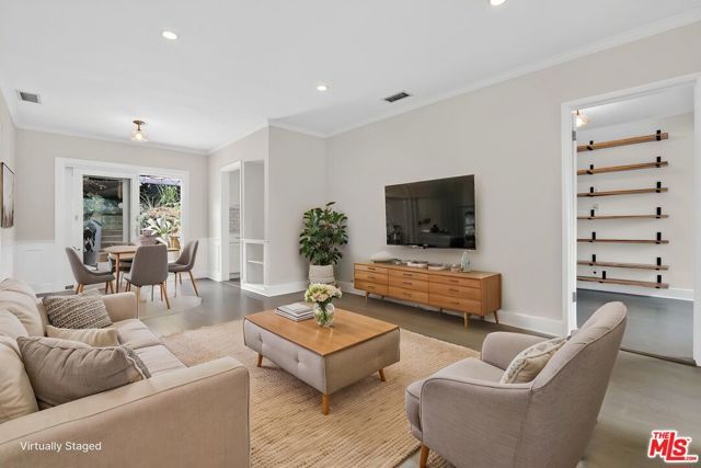 408 Kendall Avenue, Los Angeles, CA 90042
