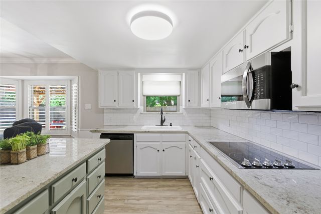 5813 Steeplewood Drive, North Richland Hills, TX 76180