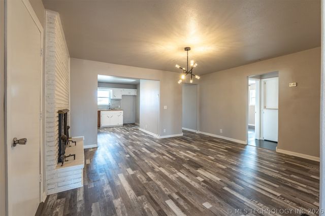 2150 S 80th East Avenue, Tulsa, OK 74129