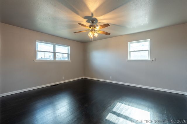 2150 S 80th East Avenue, Tulsa, OK 74129