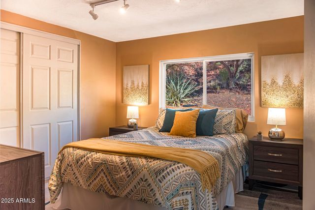 41 Country Lane, Sedona, AZ 86336