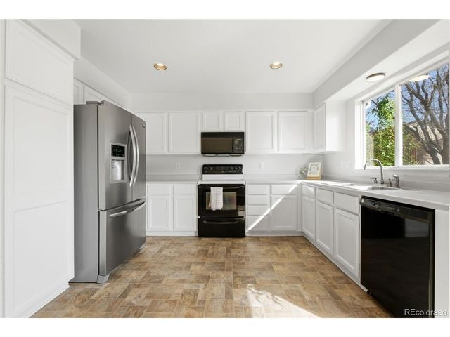 2164 S Waco St, Aurora, CO 80013