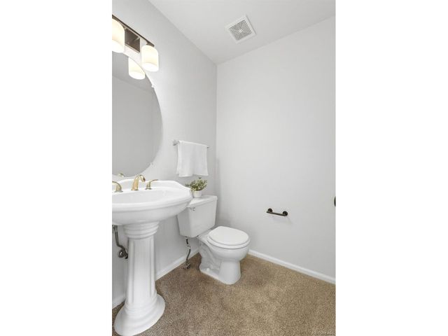 2164 S Waco St, Aurora, CO 80013