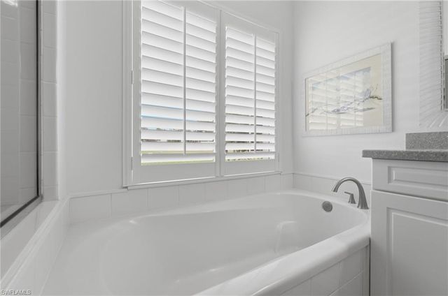 14846 Crescent Cove DR, Fort Myers, FL 33908