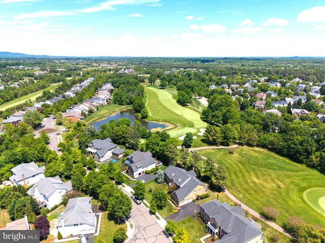 15214 GOLF VIEW DR, Haymarket, VA 20169