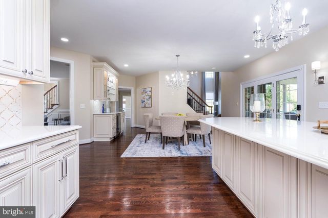 15214 GOLF VIEW DR, Haymarket, VA 20169
