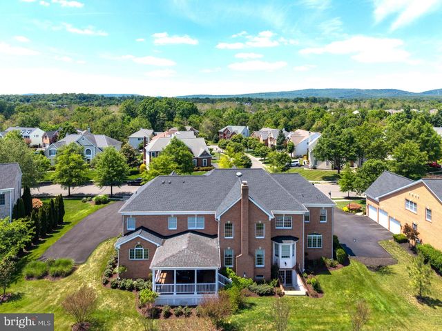 15214 GOLF VIEW DR, Haymarket, VA 20169