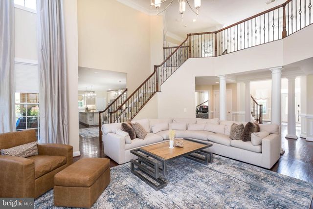 15214 GOLF VIEW DR, Haymarket, VA 20169