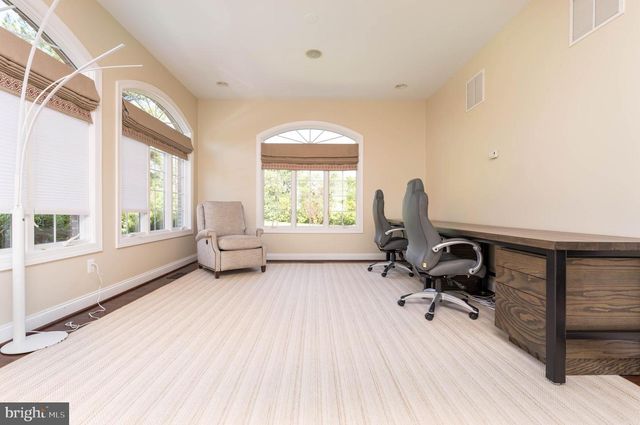 15214 GOLF VIEW DR, Haymarket, VA 20169