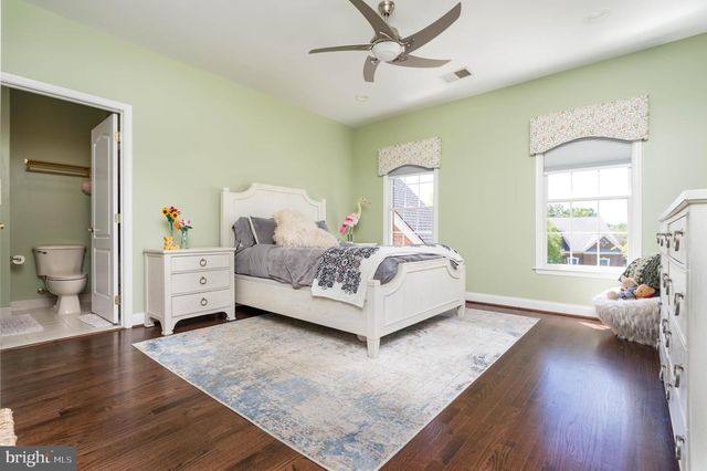 15214 GOLF VIEW DR, Haymarket, VA 20169