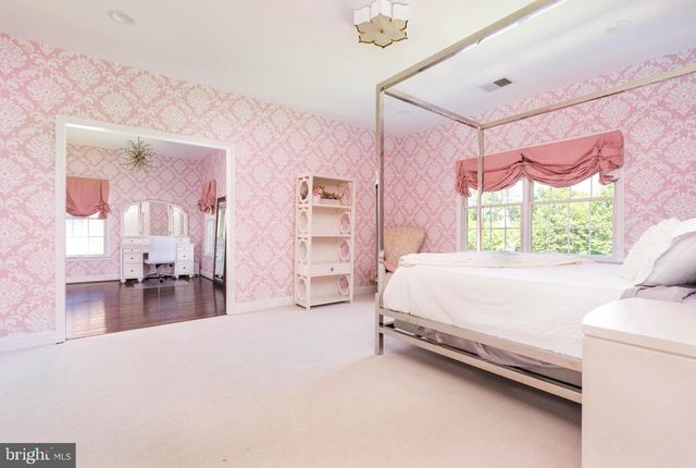 15214 GOLF VIEW DR, Haymarket, VA 20169