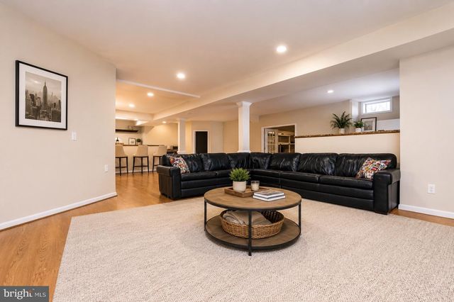 15214 GOLF VIEW DR, Haymarket, VA 20169
