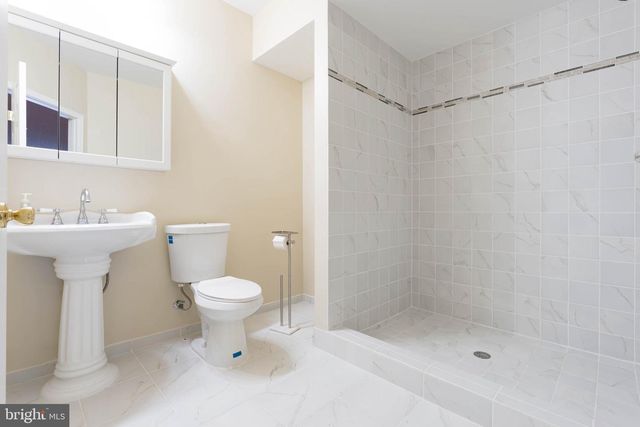 15214 GOLF VIEW DR, Haymarket, VA 20169