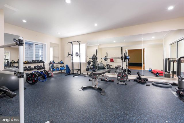 15214 GOLF VIEW DR, Haymarket, VA 20169