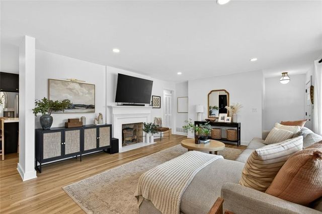 272 Atwood Drive, Marietta, GA 30064