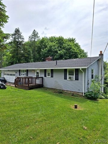 3291 Bella Vista Drive, Lafayette, NY 13084
