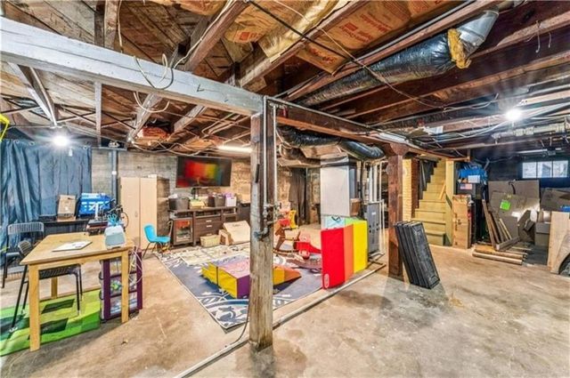 31 N 72nd Street, Kansas City, KS 66111