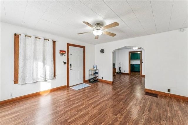 31 N 72nd Street, Kansas City, KS 66111