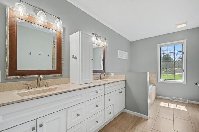58590 Glenriver Drive, Goshen, IN 46528