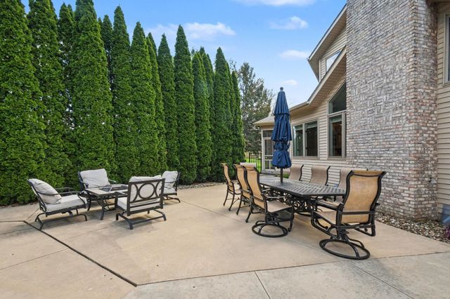58590 Glenriver Drive, Goshen, IN 46528