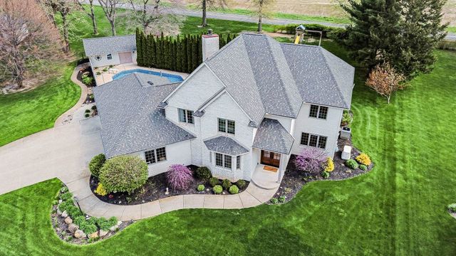58590 Glenriver Drive, Goshen, IN 46528