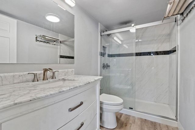100 Paradise Harbour Boulevard 208, North Palm Beach, FL 33408