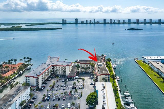 100 Paradise Harbour Boulevard 208, North Palm Beach, FL 33408