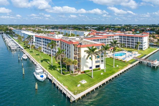 100 Paradise Harbour Boulevard 208, North Palm Beach, FL 33408