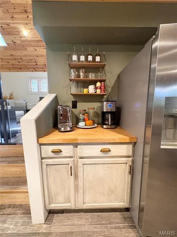 42 Sherwood Estates Lane, Hannibal, MO 63401