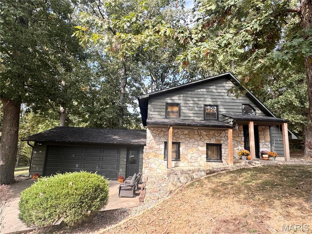 42 Sherwood Estates Lane, Hannibal, MO 63401