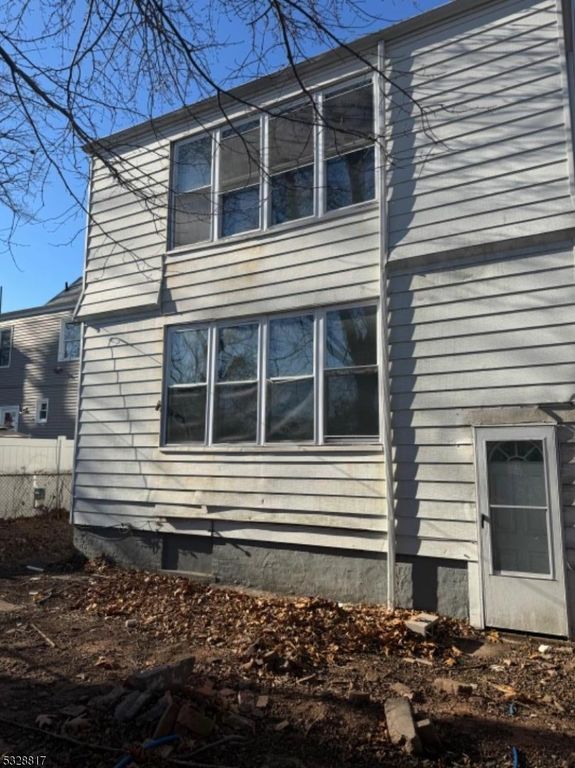2 Hawthorne Pl, East Orange City, NJ 07018 — photo 3