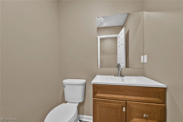 1402 Mussel Shoals Drive, Brunswick, OH 44212