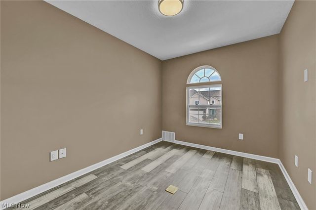 1402 Mussel Shoals Drive, Brunswick, OH 44212