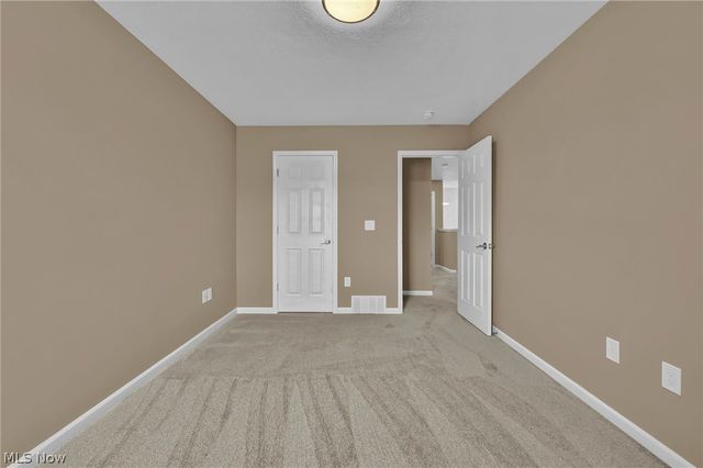 1402 Mussel Shoals Drive, Brunswick, OH 44212