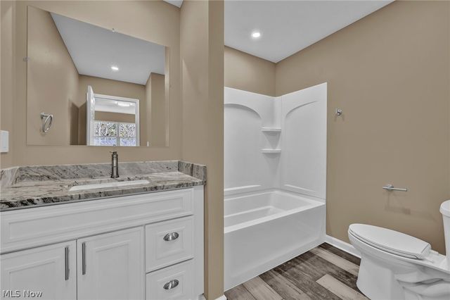 1402 Mussel Shoals Drive, Brunswick, OH 44212