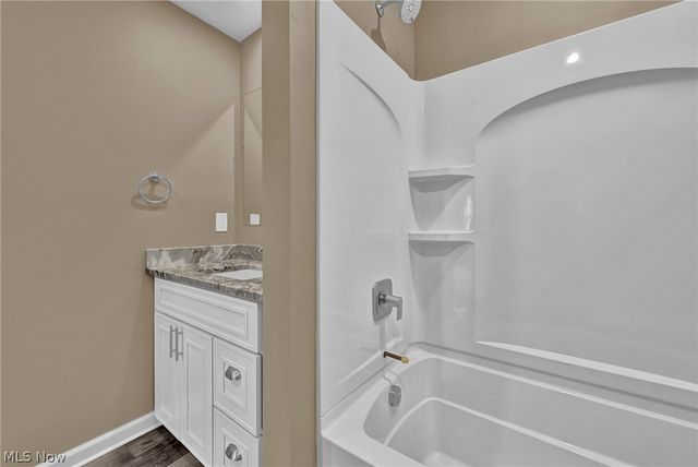 1402 Mussel Shoals Drive, Brunswick, OH 44212