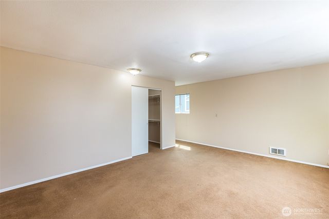 717 E Spruce Street, Sequim, WA 98382