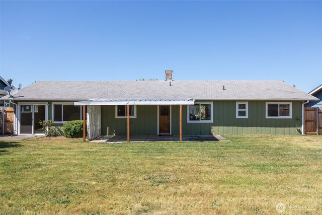 717 E Spruce Street, Sequim, WA 98382