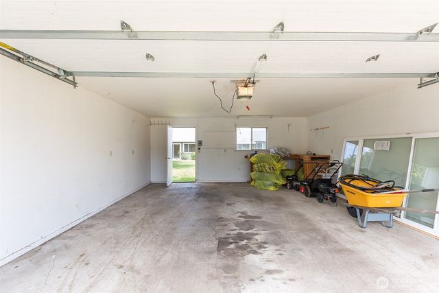 717 E Spruce Street, Sequim, WA 98382