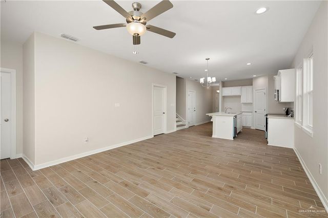 15617 N Brisas Street, Mcallen, TX 78504