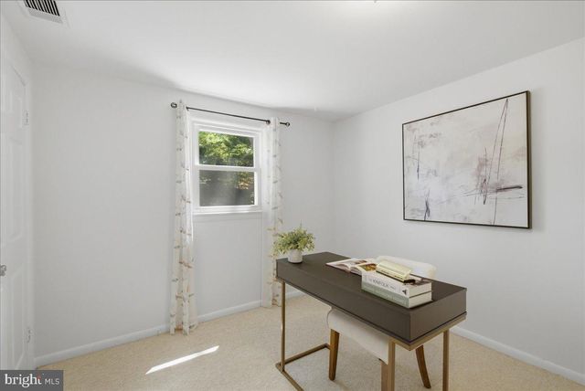 8915 BATTERY RD, Alexandria, VA 22308