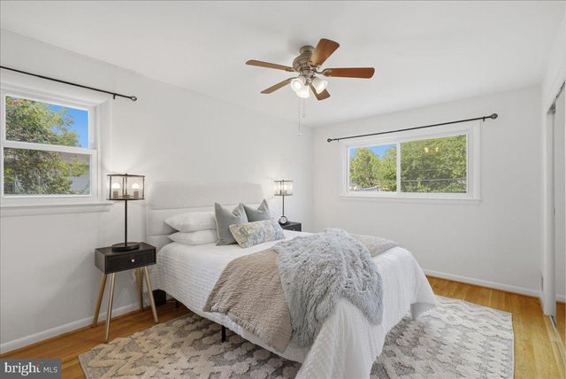 8915 BATTERY RD, Alexandria, VA 22308