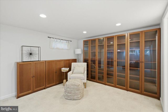 8915 BATTERY RD, Alexandria, VA 22308