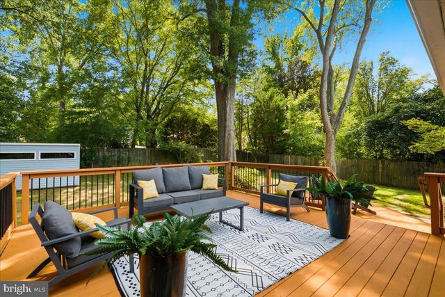 8915 BATTERY RD, Alexandria, VA 22308