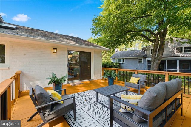 8915 BATTERY RD, Alexandria, VA 22308