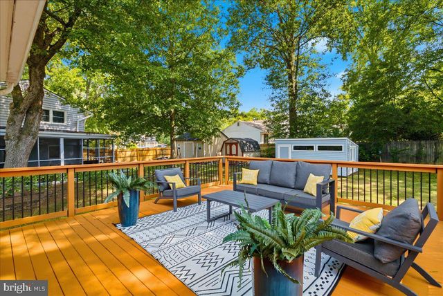 8915 BATTERY RD, Alexandria, VA 22308