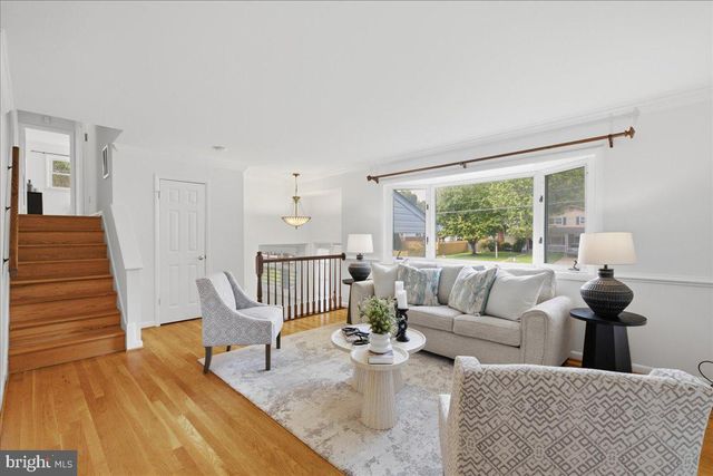 8915 BATTERY RD, Alexandria, VA 22308