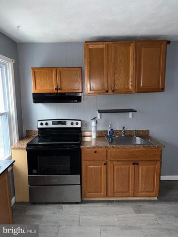 5028 JEFFERSON AVE, Pennsauken, NJ 08110